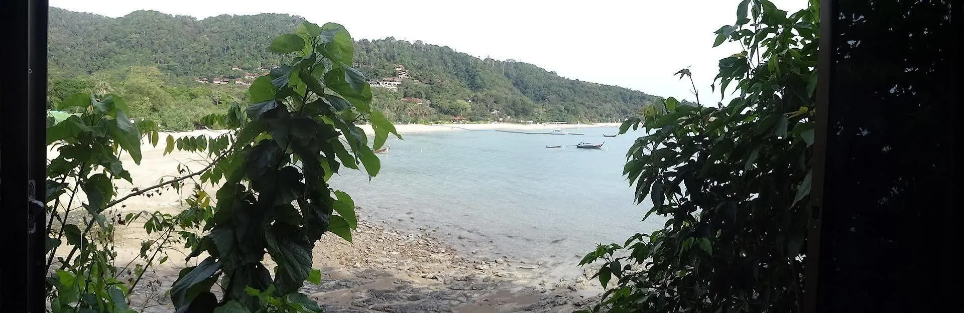 Hidden Cliff Hostel Ko Lanta 2*,  تايلاند