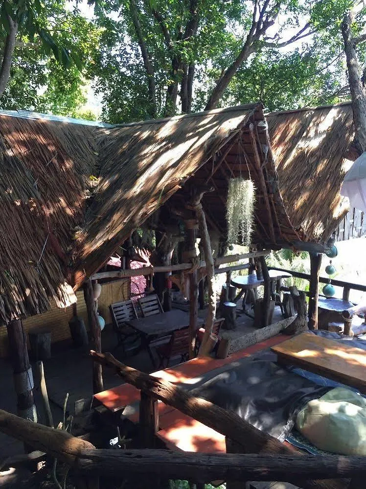 فندق Hidden Cliff Hostel Ko Lanta