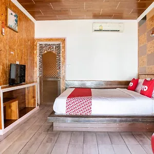 Oyo 797 Pink House Hotel