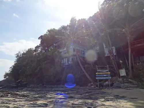 Hidden Cliff Hostel Koh Lanta 2*,  Thailand
